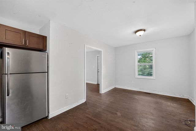 13 BEACON HILL RD, Baltimore, MD 21207