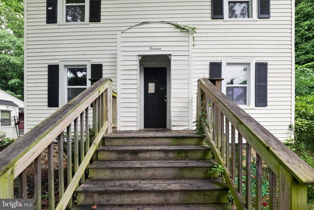 13 BEACON HILL RD, Baltimore, MD 21207