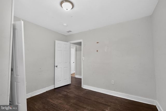 13 BEACON HILL RD, Baltimore, MD 21207