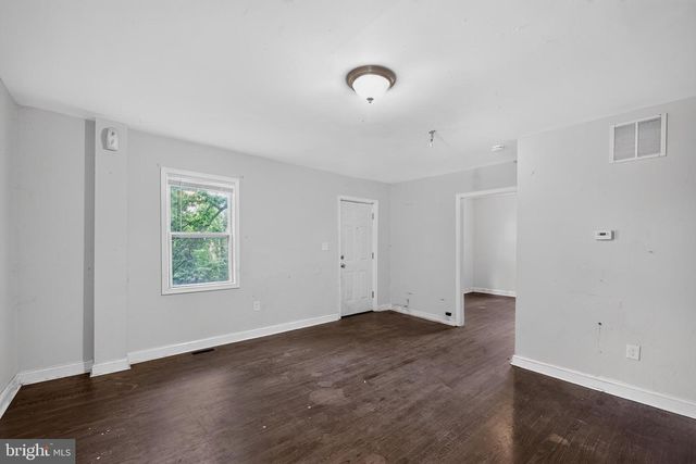 13 BEACON HILL RD, Baltimore, MD 21207