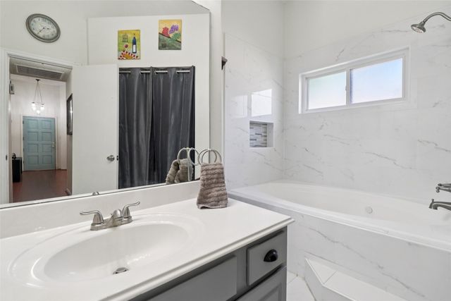 4710 Poppy Drive E, Fort Worth, TX 76137