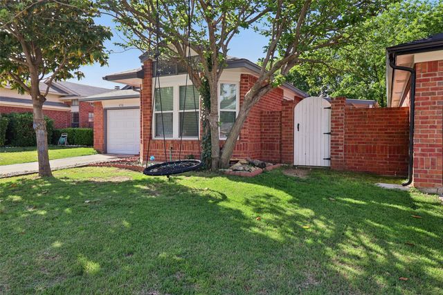 4710 Poppy Drive E, Fort Worth, TX 76137