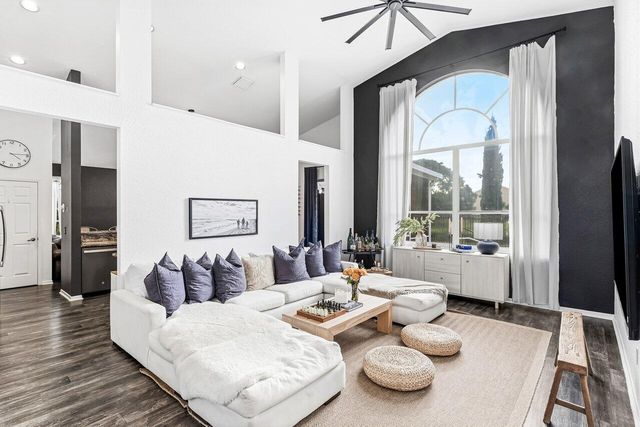 9507 Lake Serena Drive, Boca Raton, FL 33496