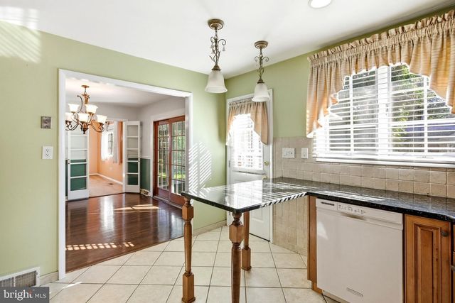 801 SOUTHAMPTON RD, Philadelphia, PA 19116