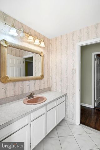 801 SOUTHAMPTON RD, Philadelphia, PA 19116
