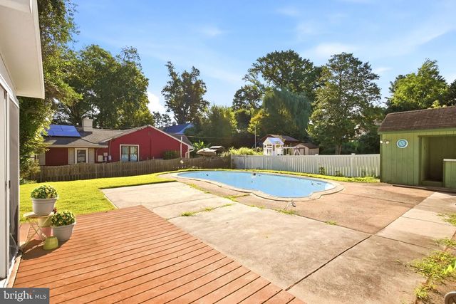 801 SOUTHAMPTON RD, Philadelphia, PA 19116