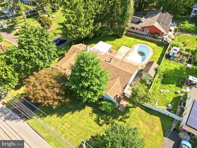 801 SOUTHAMPTON RD, Philadelphia, PA 19116