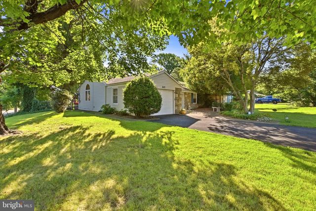 801 SOUTHAMPTON RD, Philadelphia, PA 19116