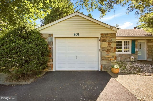 801 SOUTHAMPTON RD, Philadelphia, PA 19116
