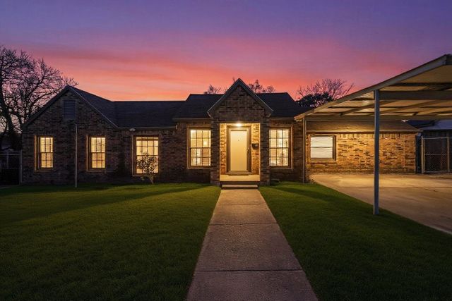 1108 Winters Street, Dallas, TX 75216