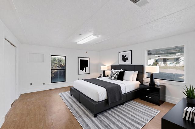 1108 Winters Street, Dallas, TX 75216