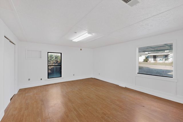 1108 Winters Street, Dallas, TX 75216