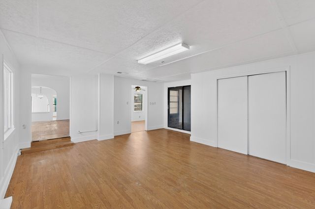 1108 Winters Street, Dallas, TX 75216