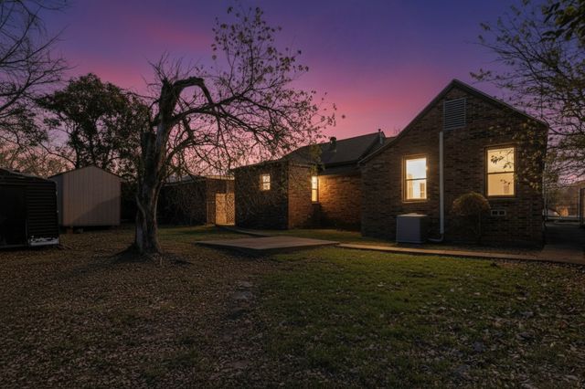 1108 Winters Street, Dallas, TX 75216