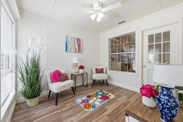 5808 Ridge Drive, Arlington, TX 76016