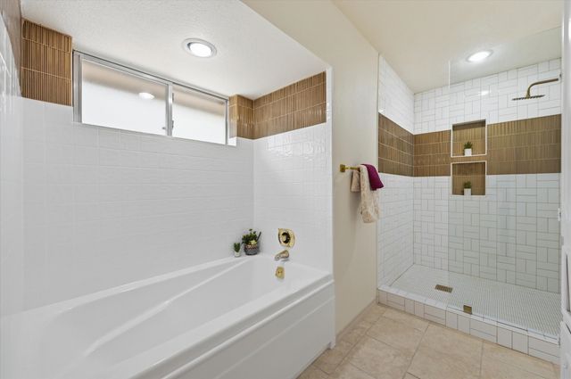 5808 Ridge Drive, Arlington, TX 76016