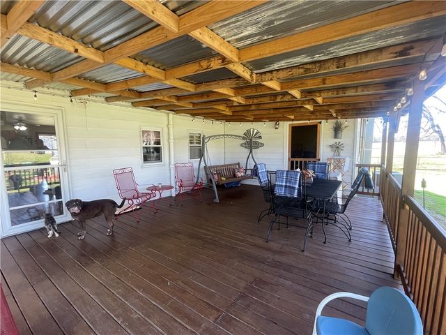 2692 WIRE Road, Clarksville, AR 72830