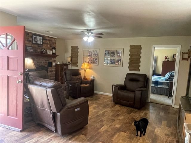 2692 WIRE Road, Clarksville, AR 72830