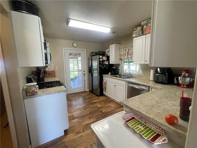 2692 WIRE Road, Clarksville, AR 72830