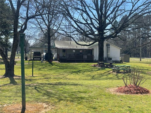 2692 WIRE Road, Clarksville, AR 72830