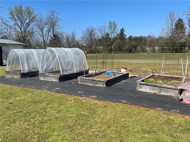 2692 WIRE Road, Clarksville, AR 72830