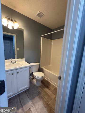 549 Maggie Lane, Jonesboro, GA 30238