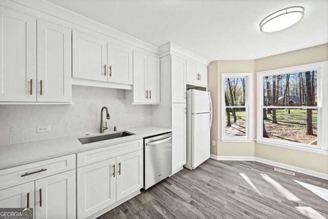 228 Hawkins Farm Circle, Ball Ground, GA 30107