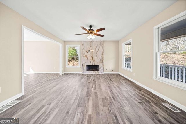 228 Hawkins Farm Circle, Ball Ground, GA 30107