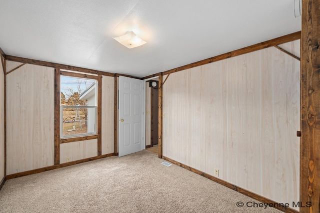 402 WILLIAMS ST, Cheyenne, WY 82007