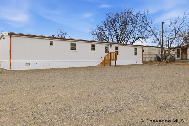 402 WILLIAMS ST, Cheyenne, WY 82007