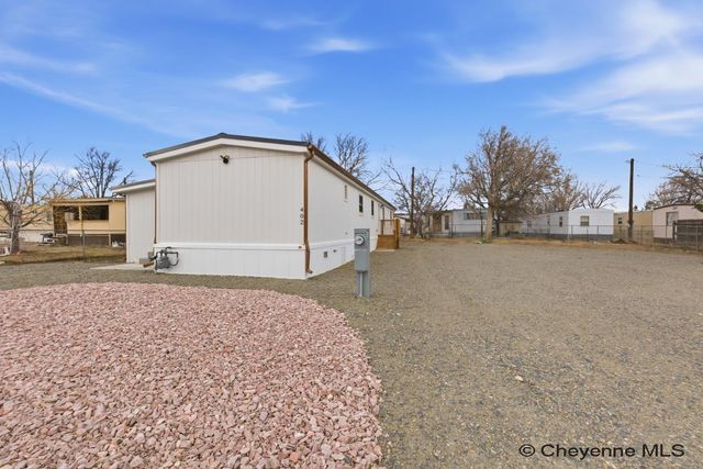 402 WILLIAMS ST, Cheyenne, WY 82007