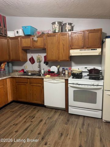 2517-2519 Montgomery St, Louisville, KY 40212