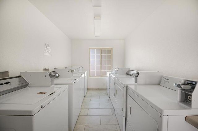 48304 Stewart Drive J1, Indio, CA 92201