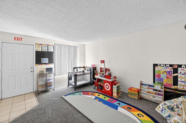 48304 Stewart Drive J1, Indio, CA 92201