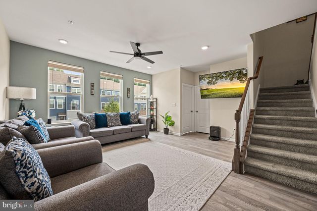 337 DAWSON PL, Downingtown, PA 19335