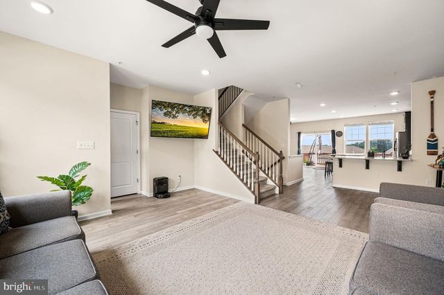 337 DAWSON PL, Downingtown, PA 19335
