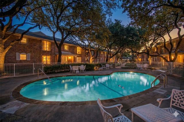 6070 Averill Way A, Dallas, TX 75225