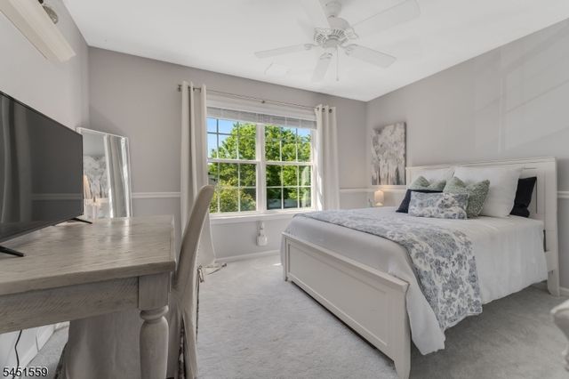 46 Saxton Dr, Hackettstown Town, NJ 07840