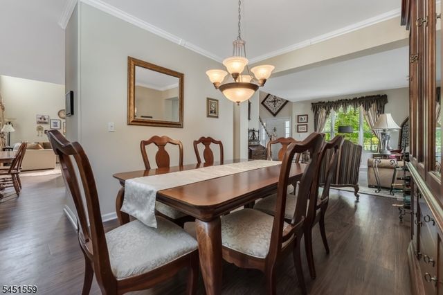 46 Saxton Dr, Hackettstown Town, NJ 07840