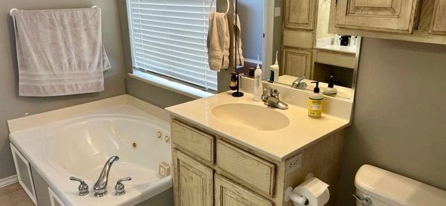 6302 Saint Tropez St, Corpus Christi, TX 78414