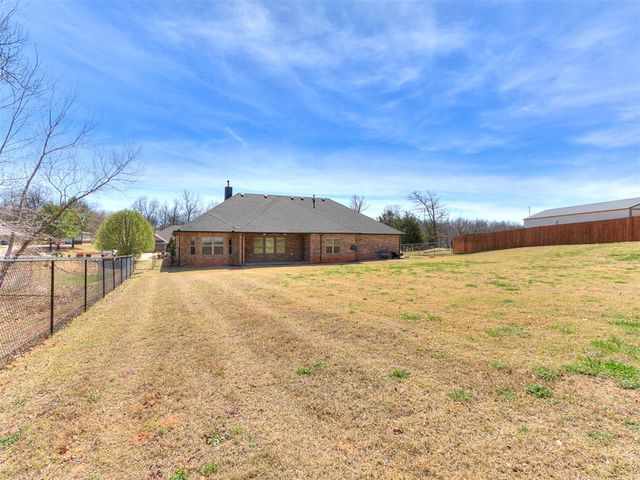 15309 SE 58th Street, Choctaw, OK 73020