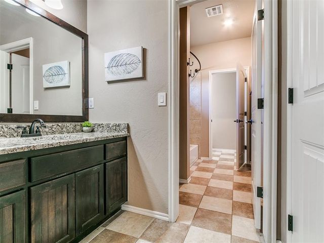 15309 SE 58th Street, Choctaw, OK 73020