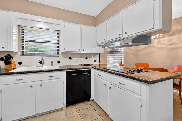 5734 Sanford Road, Houston, TX 77096