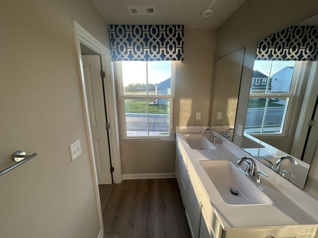 1143 Lisenbee Way, Clarksville, TN 37042