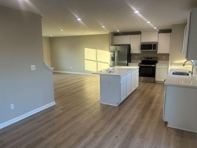 1143 Lisenbee Way, Clarksville, TN 37042
