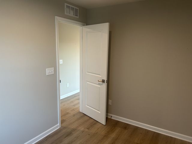 1143 Lisenbee Way, Clarksville, TN 37042