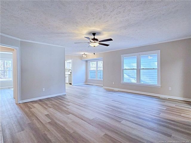 532 Crooked Creek Court, Fayetteville, NC 28301