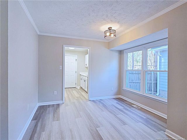 532 Crooked Creek Court, Fayetteville, NC 28301