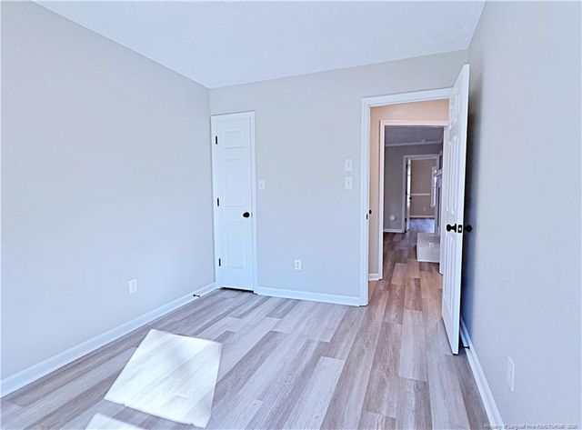 532 Crooked Creek Court, Fayetteville, NC 28301