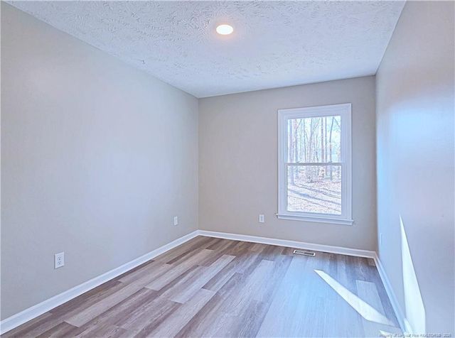 532 Crooked Creek Court, Fayetteville, NC 28301